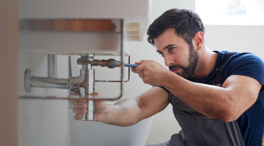 Professional water heater repair in Minto, ND